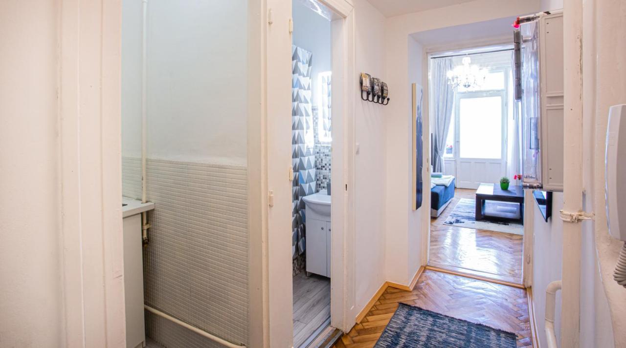 Vaci Street Apartment