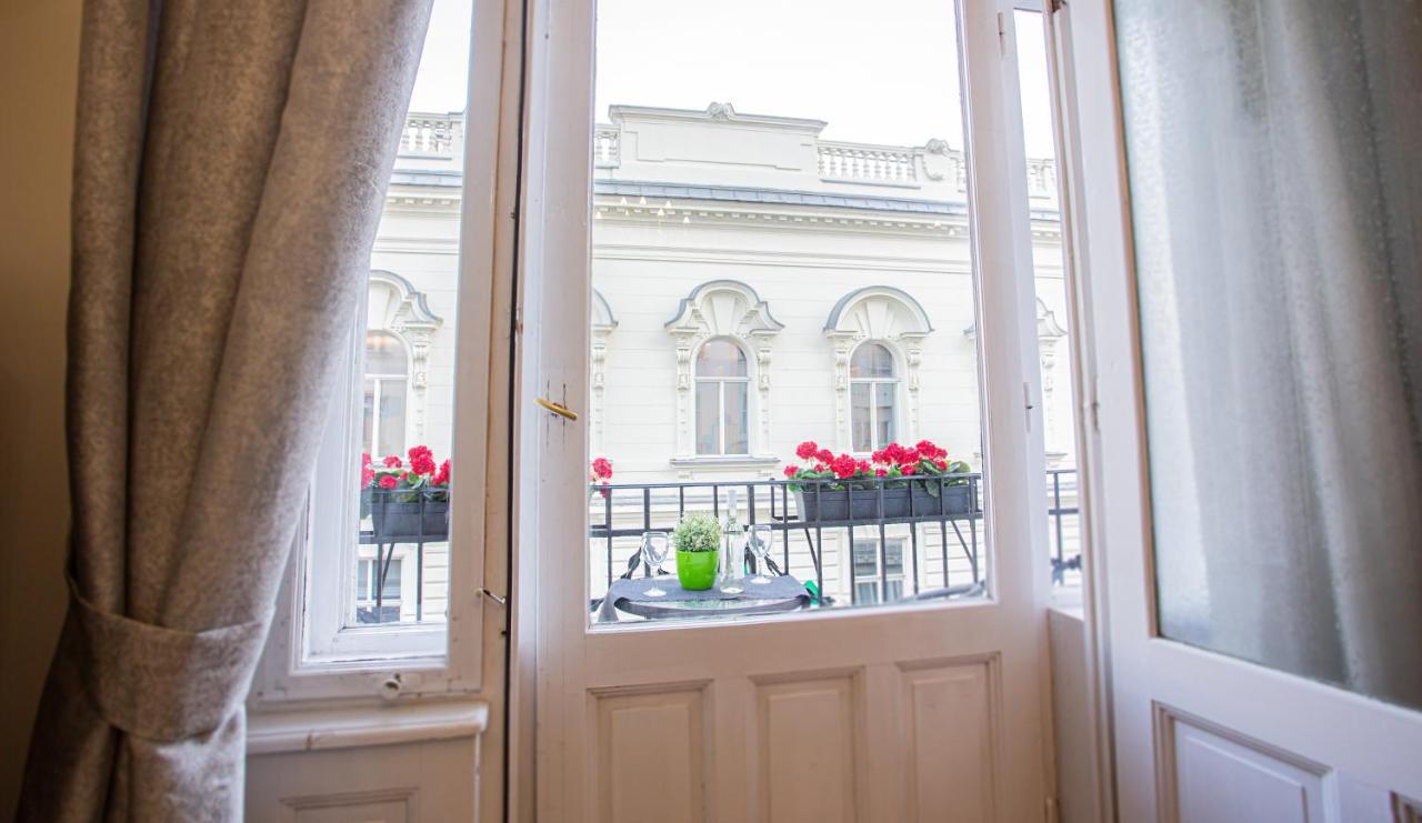 Apartment Vaci Street