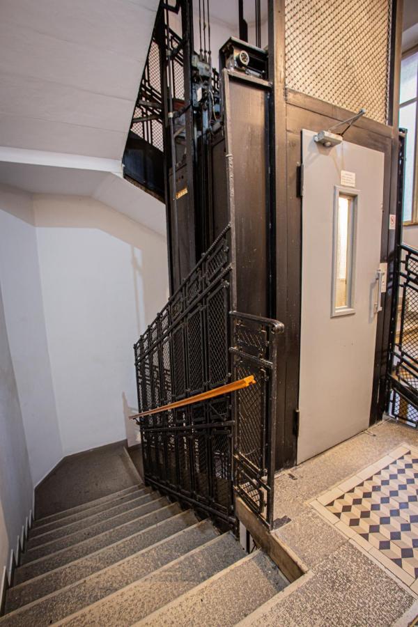 Apartment Vaci Street *