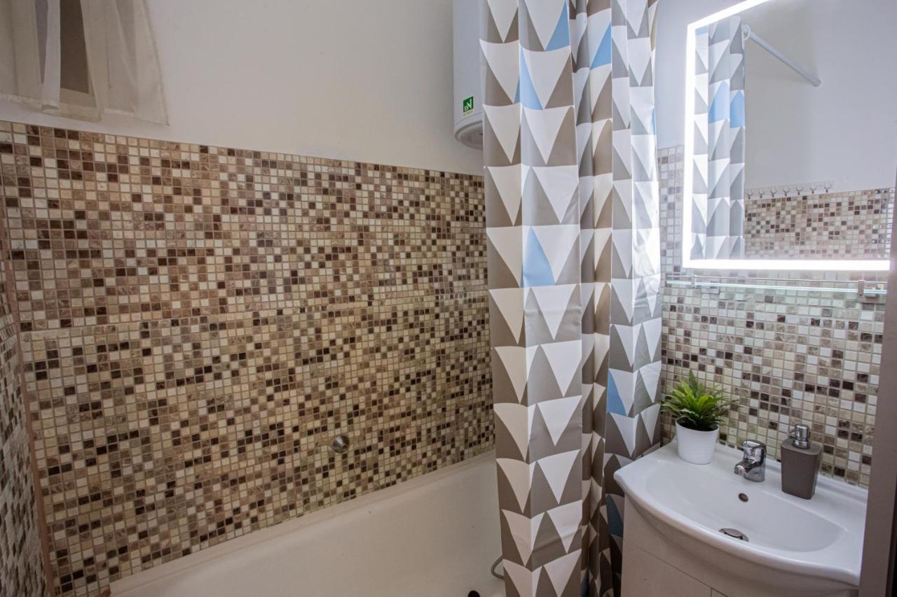 Vaci Street Apartment Budapest