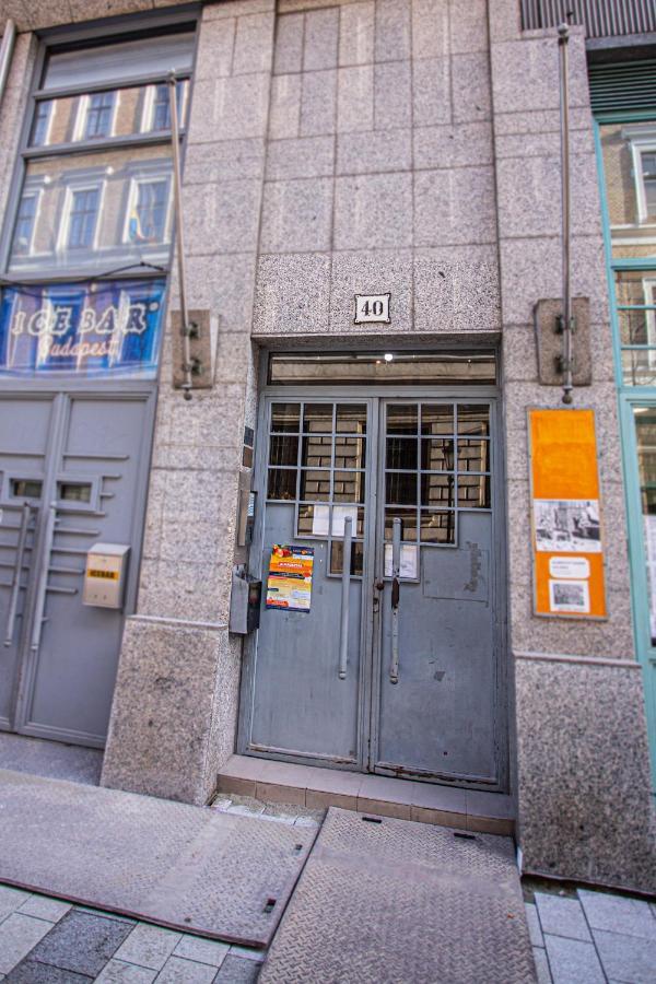 Vaci Street Apartamento *
